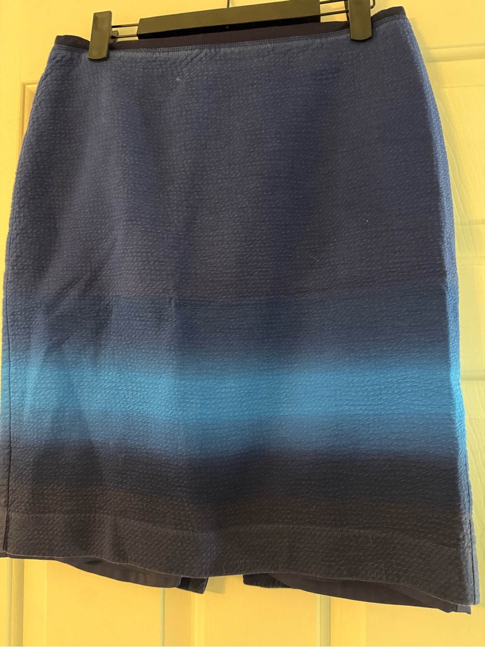 LOFT Blue Ombre Pencil Skirt - Women's Classic Style - Picture 6 of 6